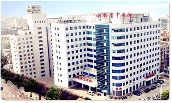 湖南保安服務(wù),墻外高空清洗服務(wù),湖南保利天創(chuàng)物業(yè)發(fā)展有限公司 湖南保安服務(wù),墻外高空清洗服務(wù),湖南保利天創(chuàng)物業(yè)發(fā)展有限公司