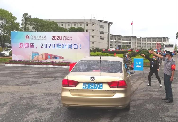 湖南保安服務,墻外高空清洗服務,湖南保利天創物業發展有限公司 湖南保安服務,墻外高空清洗服務,湖南保利天創物業發展有限公司