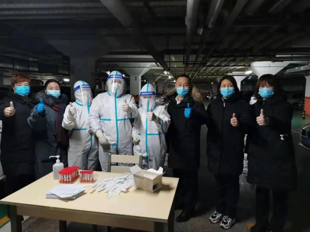 湖南保安服務,墻外高空清洗服務,湖南保利天創物業發展有限公司 湖南保安服務,墻外高空清洗服務,湖南保利天創物業發展有限公司