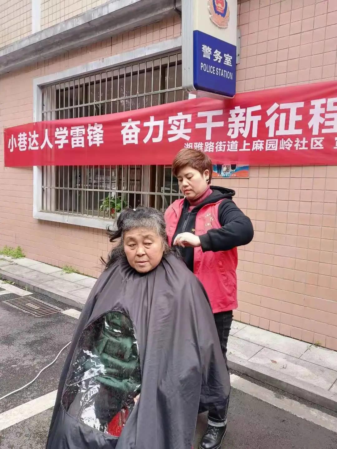 湖南保安服務,墻外高空清洗服務,湖南保利天創物業發展有限公司
