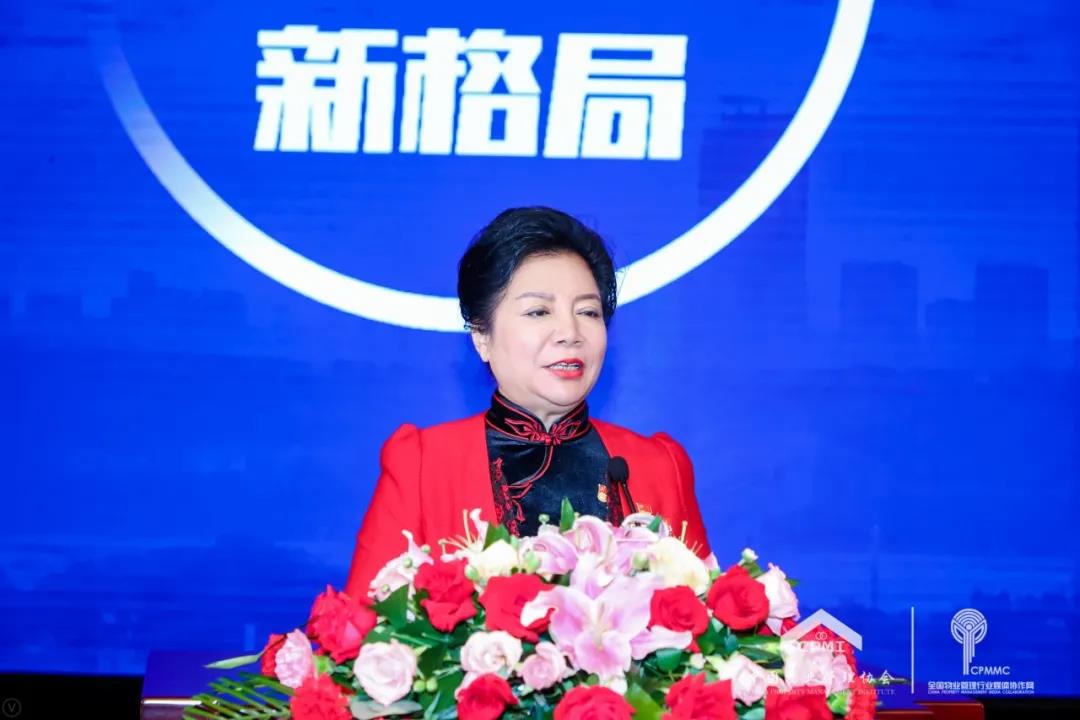 湖南保安服務,墻外高空清洗服務,湖南保利天創物業發展有限公司 湖南保安服務,墻外高空清洗服務,湖南保利天創物業發展有限公司
