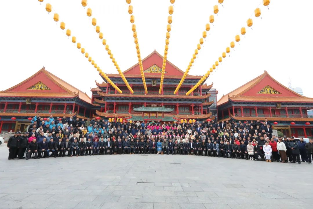 湖南保安服務,墻外高空清洗服務,湖南保利天創物業發展有限公司