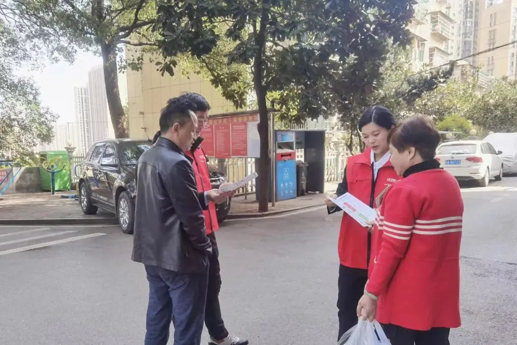 湖南保安服務,墻外高空清洗服務,湖南保利天創物業發展有限公司