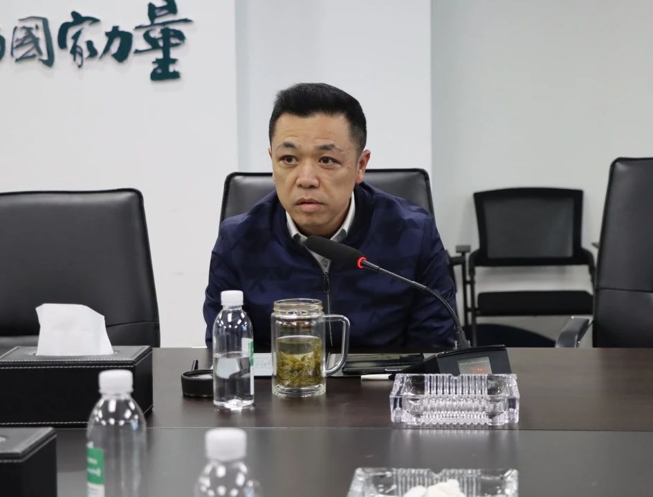 湖南保安服務(wù),墻外高空清洗服務(wù),湖南保利天創(chuàng)物業(yè)發(fā)展有限公司
